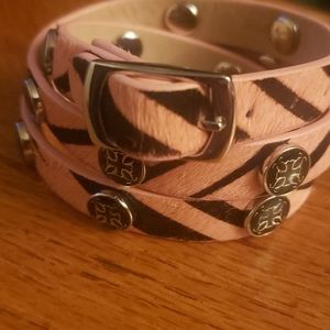 RUSTIC CUFF CALFSKIN TRIPLE WRAP